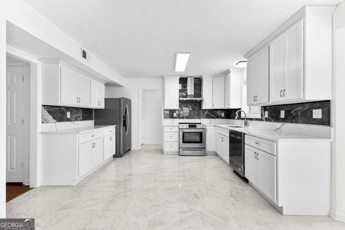 103 Sherbrooke Way Property Photo 20