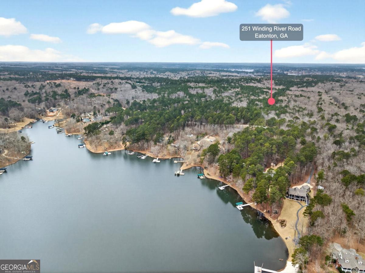 251 Winding River Road Property Photo 1