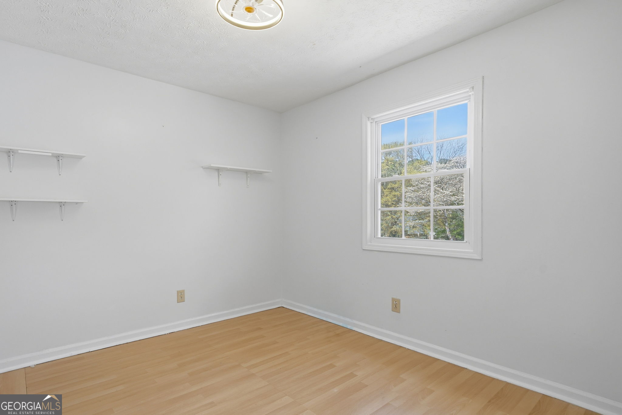 2995 Withers Way Sw Property Photo 8