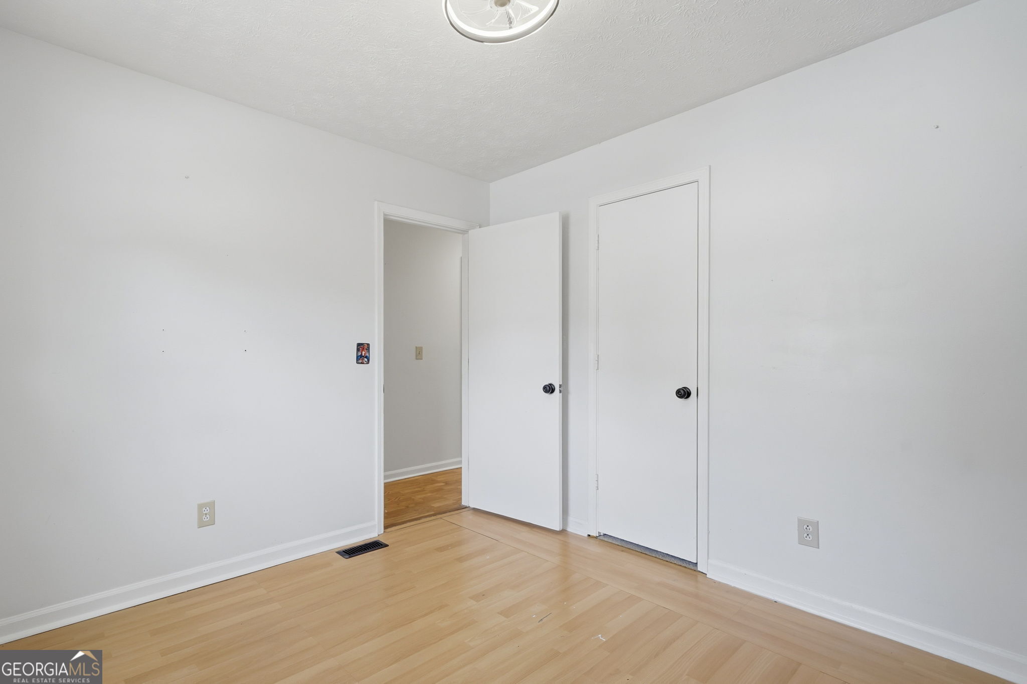 2995 Withers Way Sw Property Photo 9