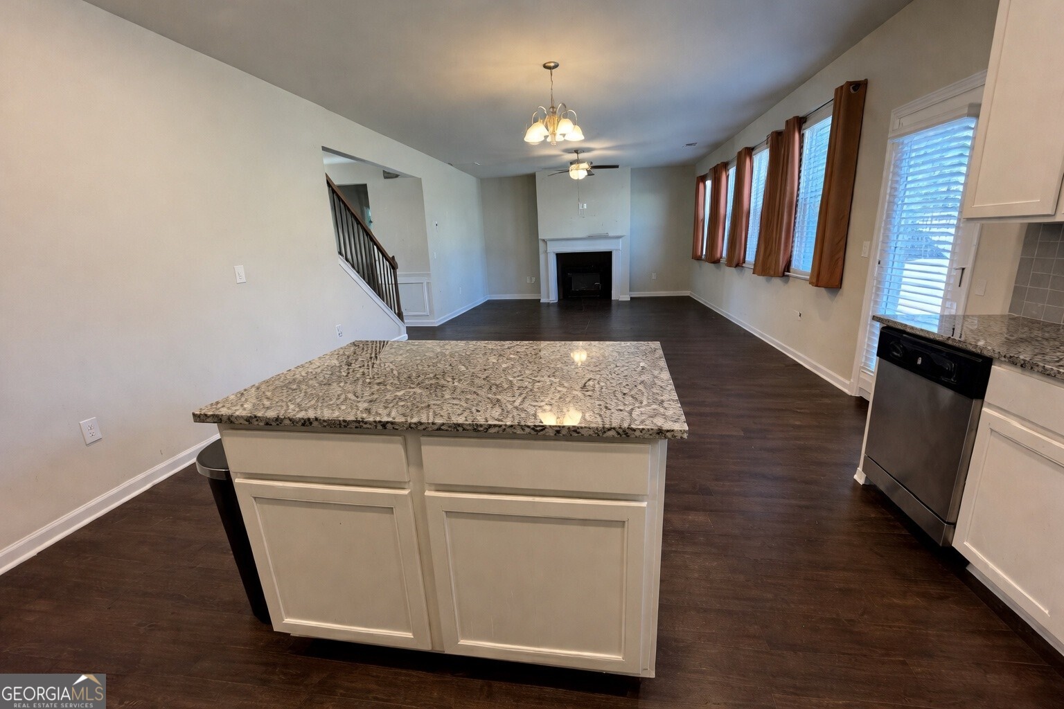 332 Endeavor Drive Property Photo 12