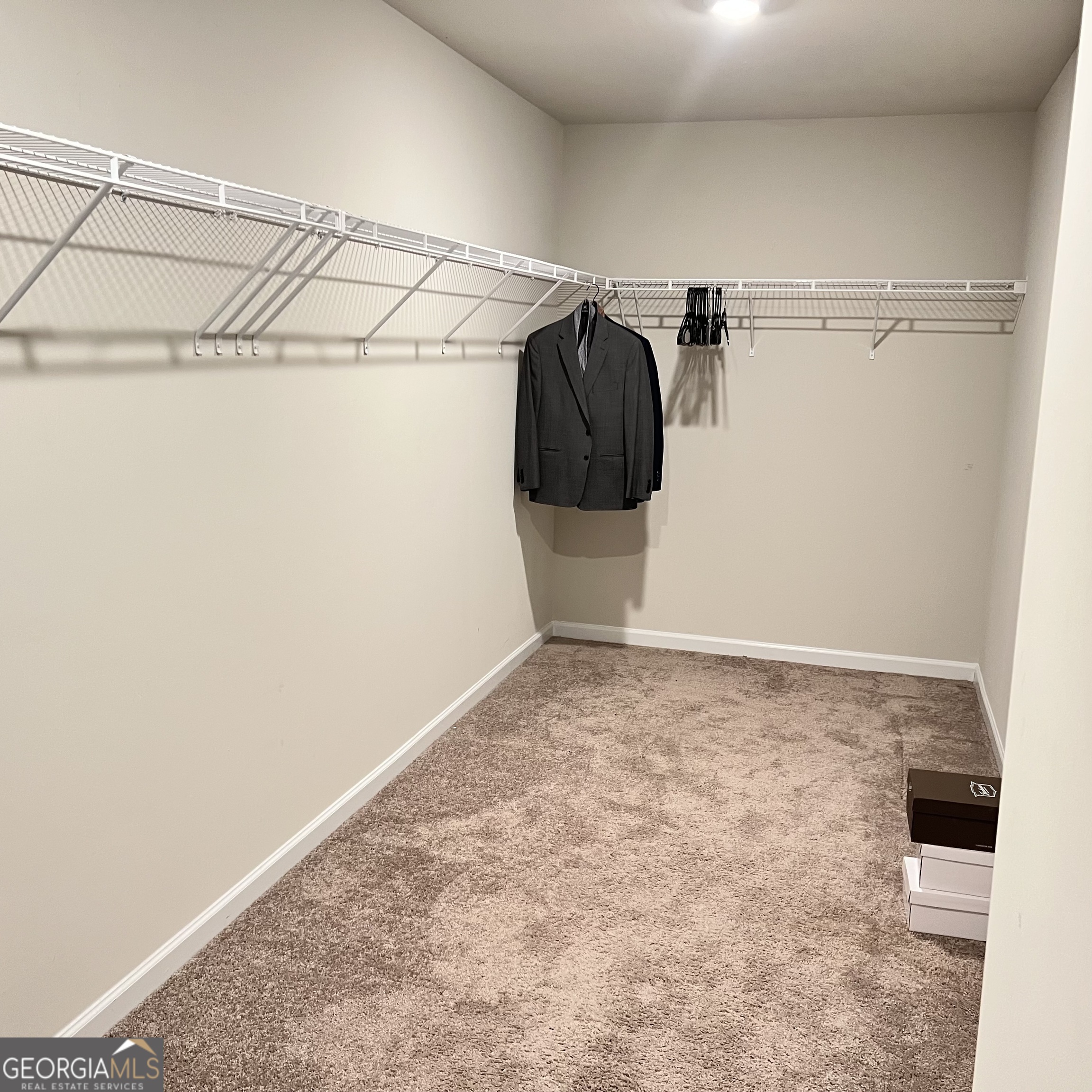 332 Endeavor Drive Property Photo 43