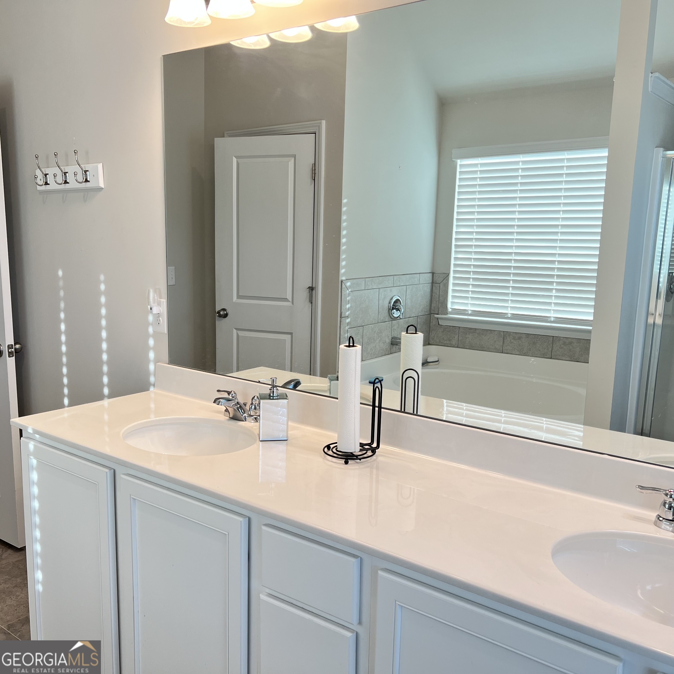 332 Endeavor Drive Property Photo 44