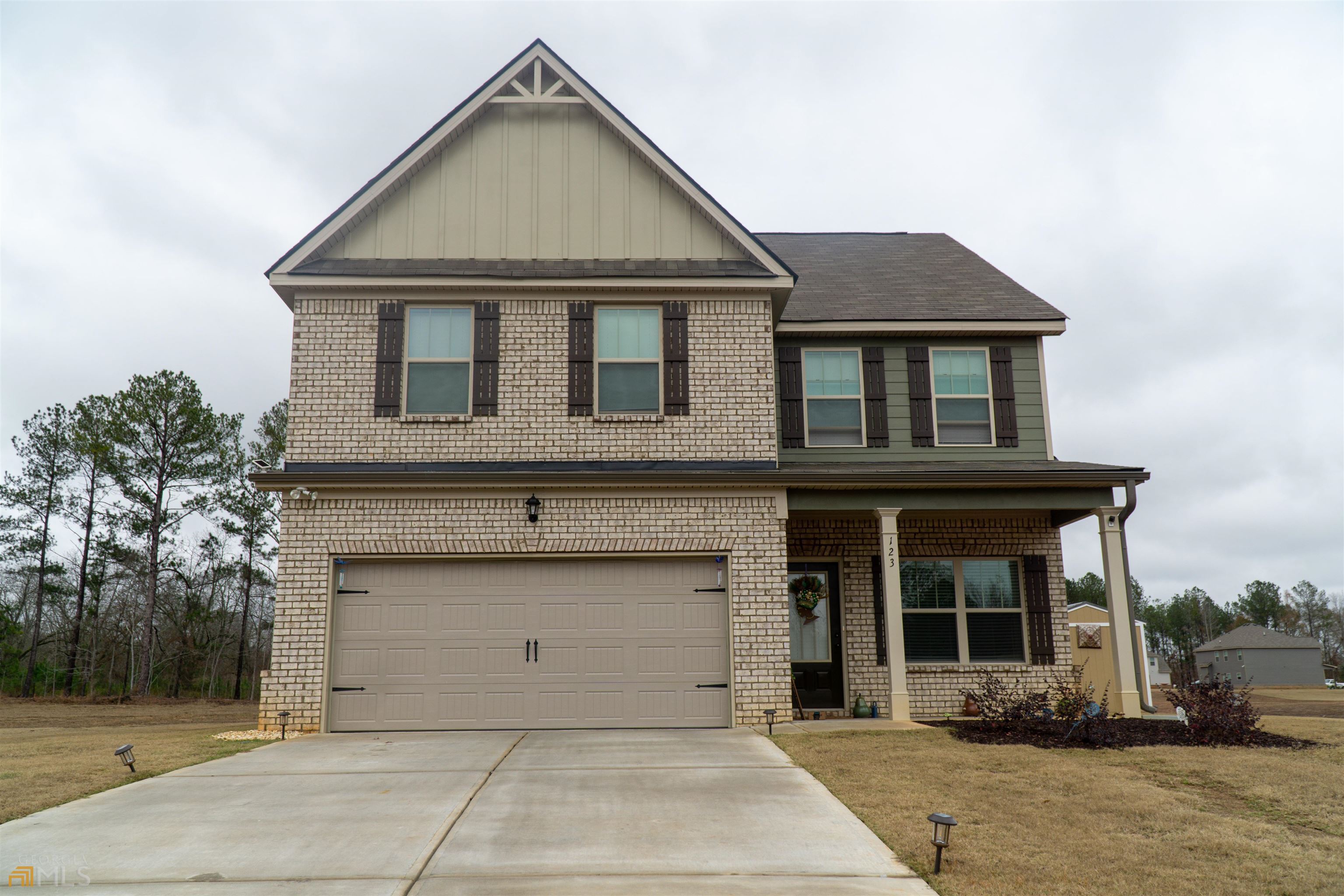 123 Huntsman Drive Property Photo 1