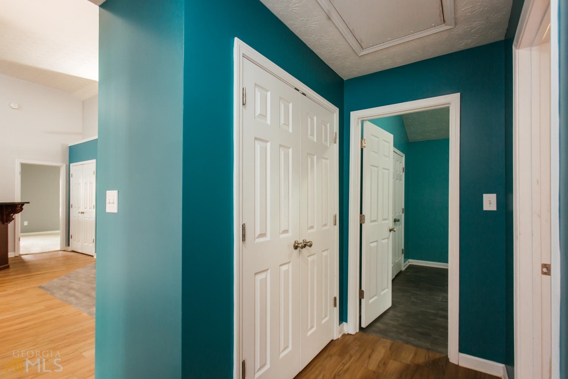 137 Bristol Woods Drive Property Photo 5