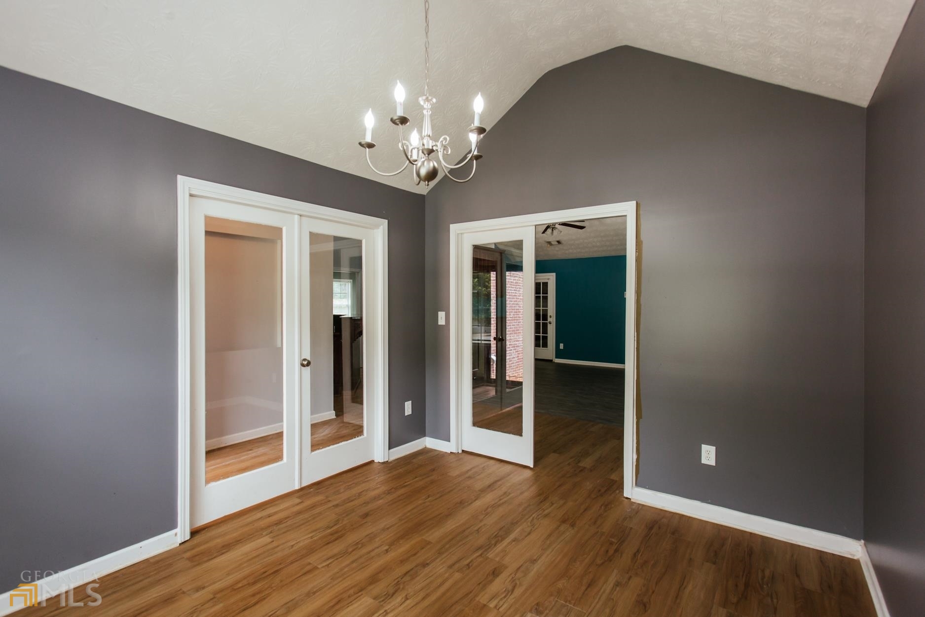 137 Bristol Woods Drive Property Photo 23