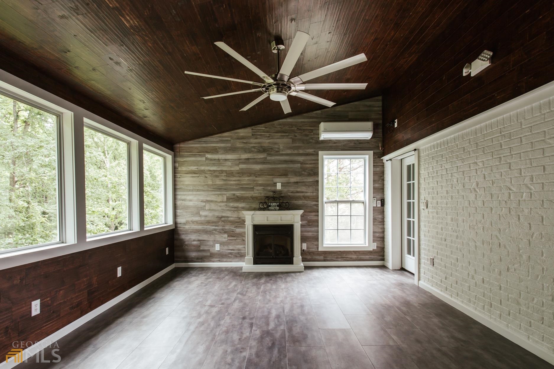 137 Bristol Woods Drive Property Photo 26