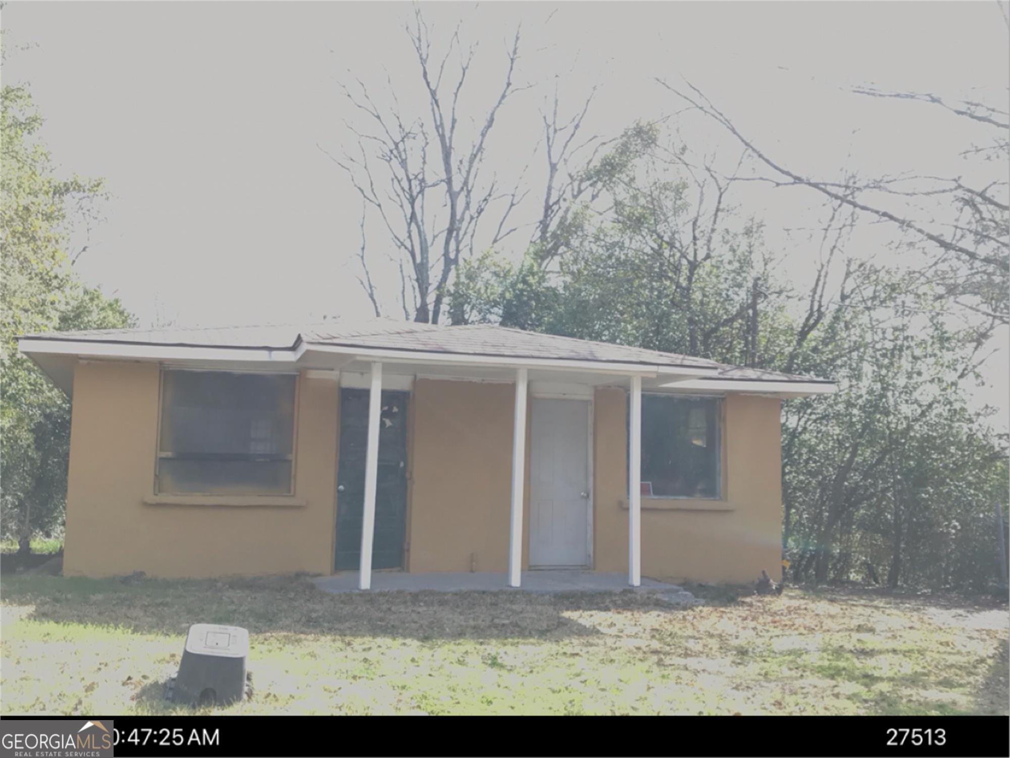 340 Poppy Avenue Property Photo 1