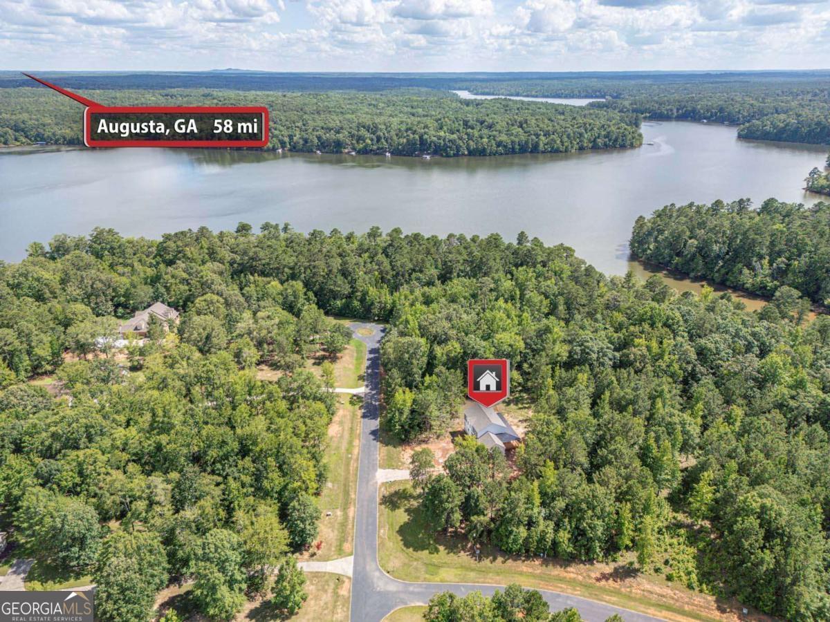 1021 Pointe S Property Photo 44