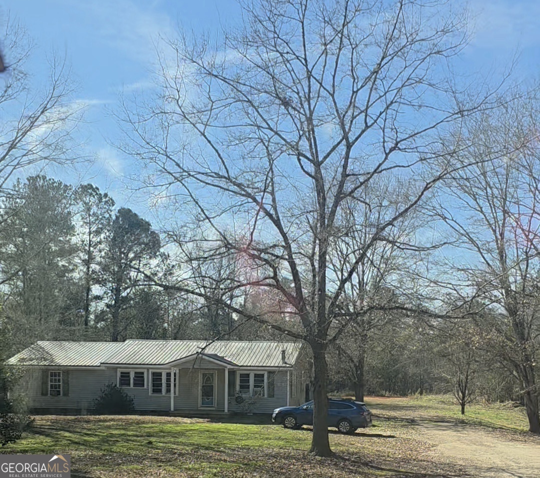 7367 Crest Highway Property Photo 2