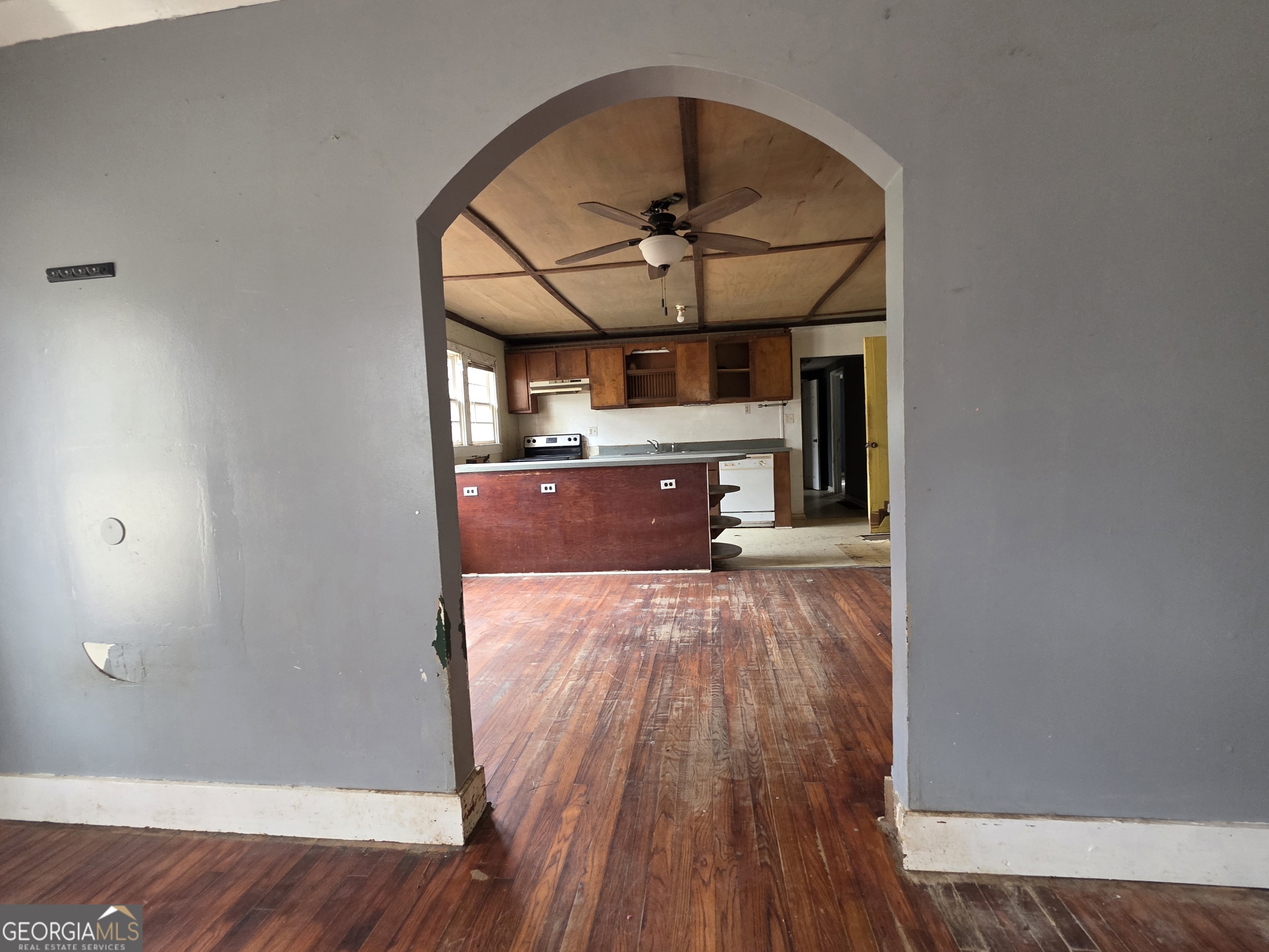 7367 Crest Highway Property Photo 9