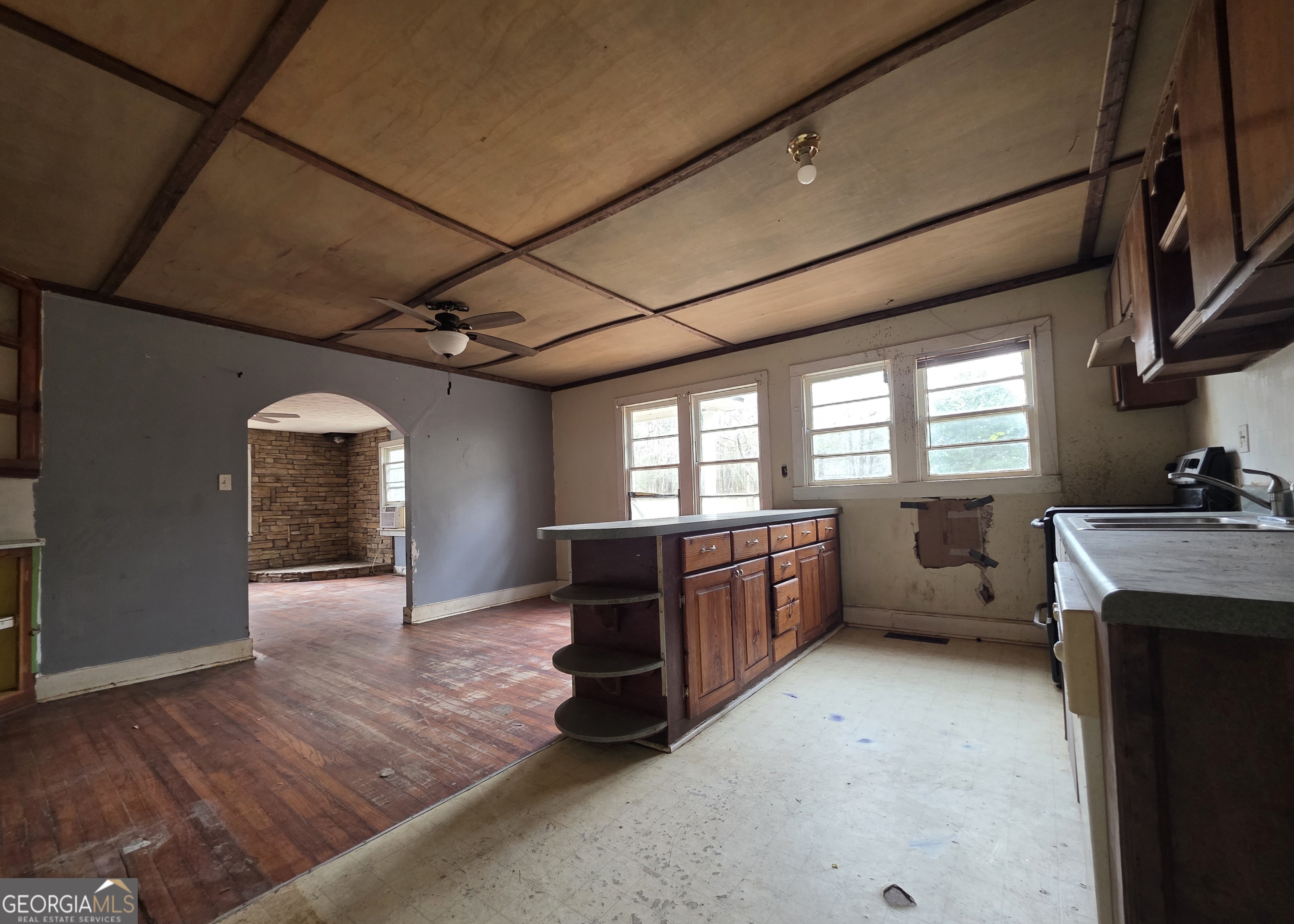 7367 Crest Highway Property Photo 13