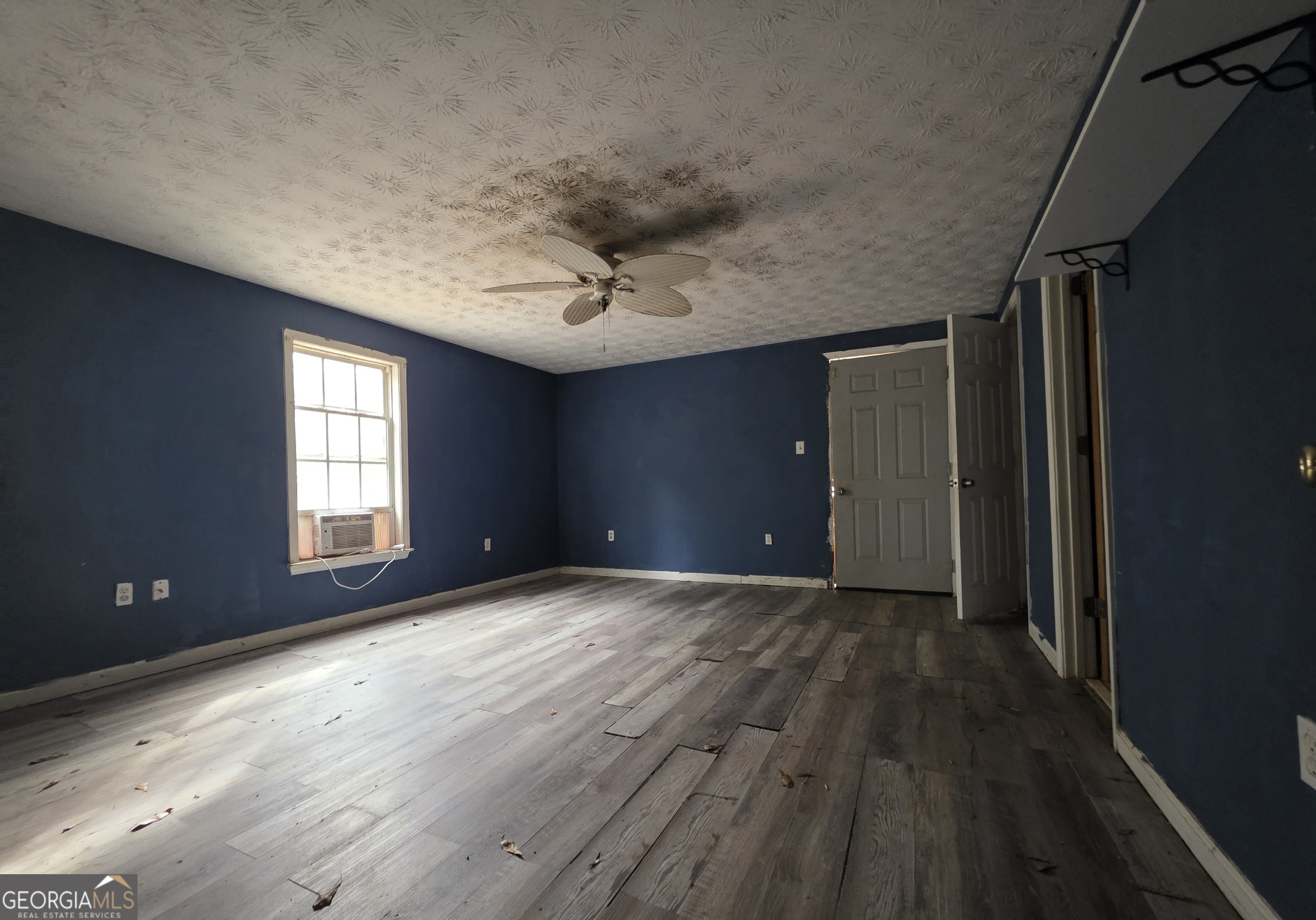 7367 Crest Highway Property Photo 15