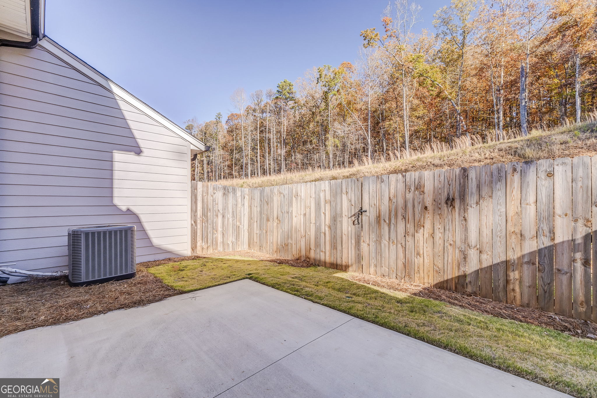 77 Chateau Drive Property Photo 52