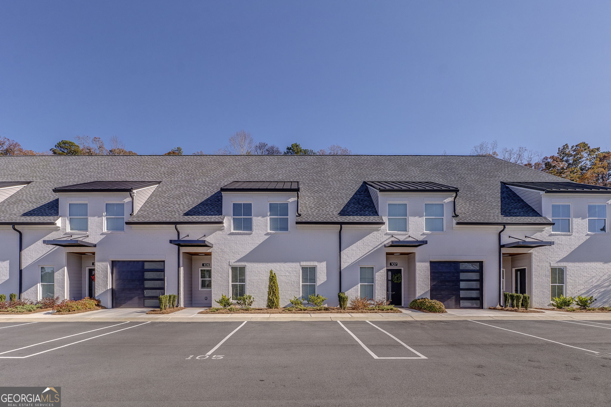 93 Chateau Drive Property Photo 13