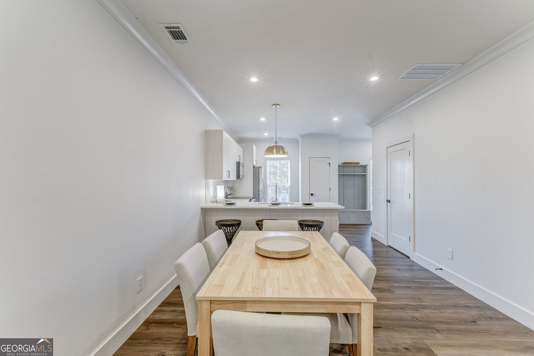 109 Chateau Drive Property Photo 33