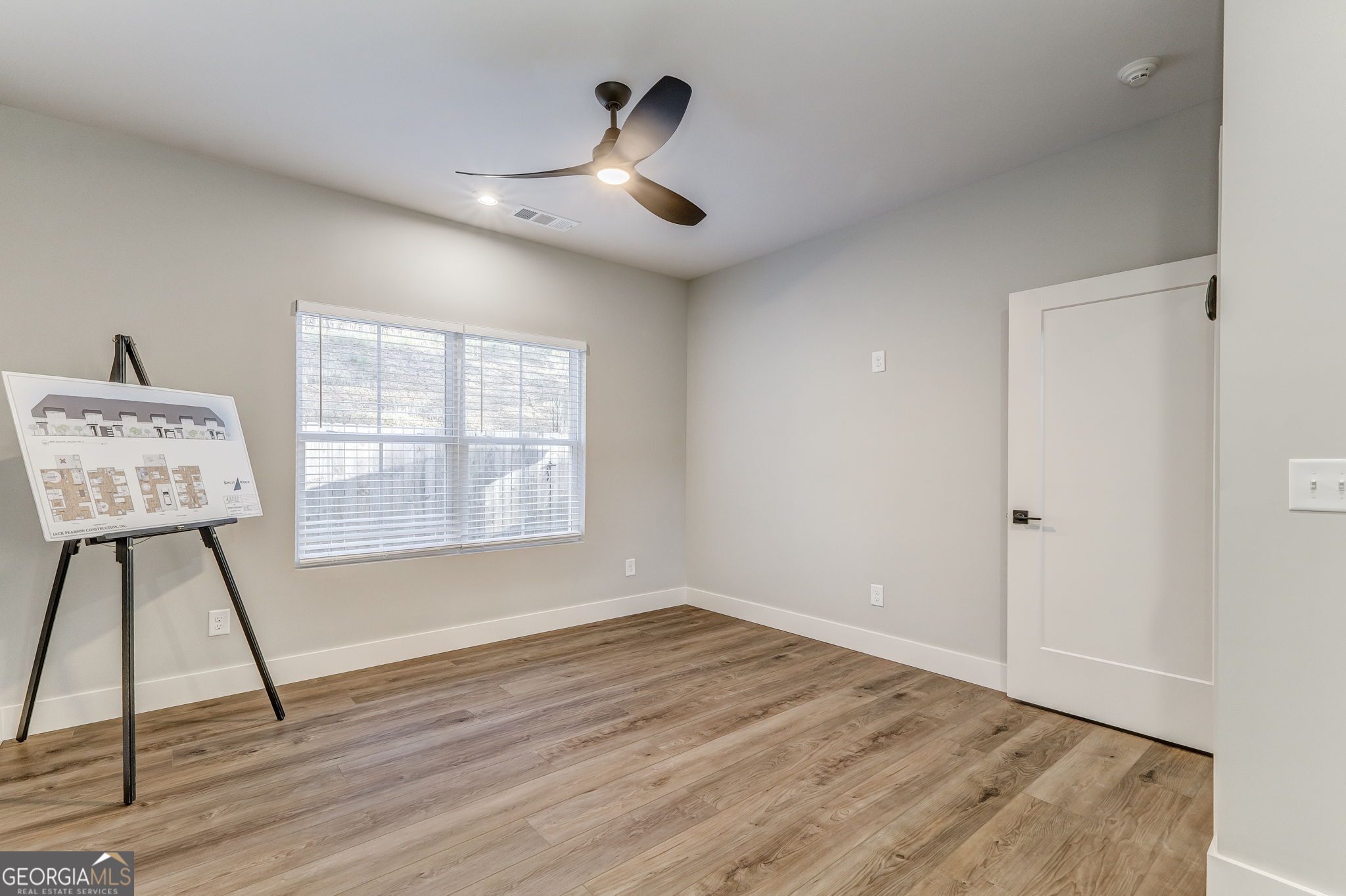 109 Chateau Drive Property Photo 40