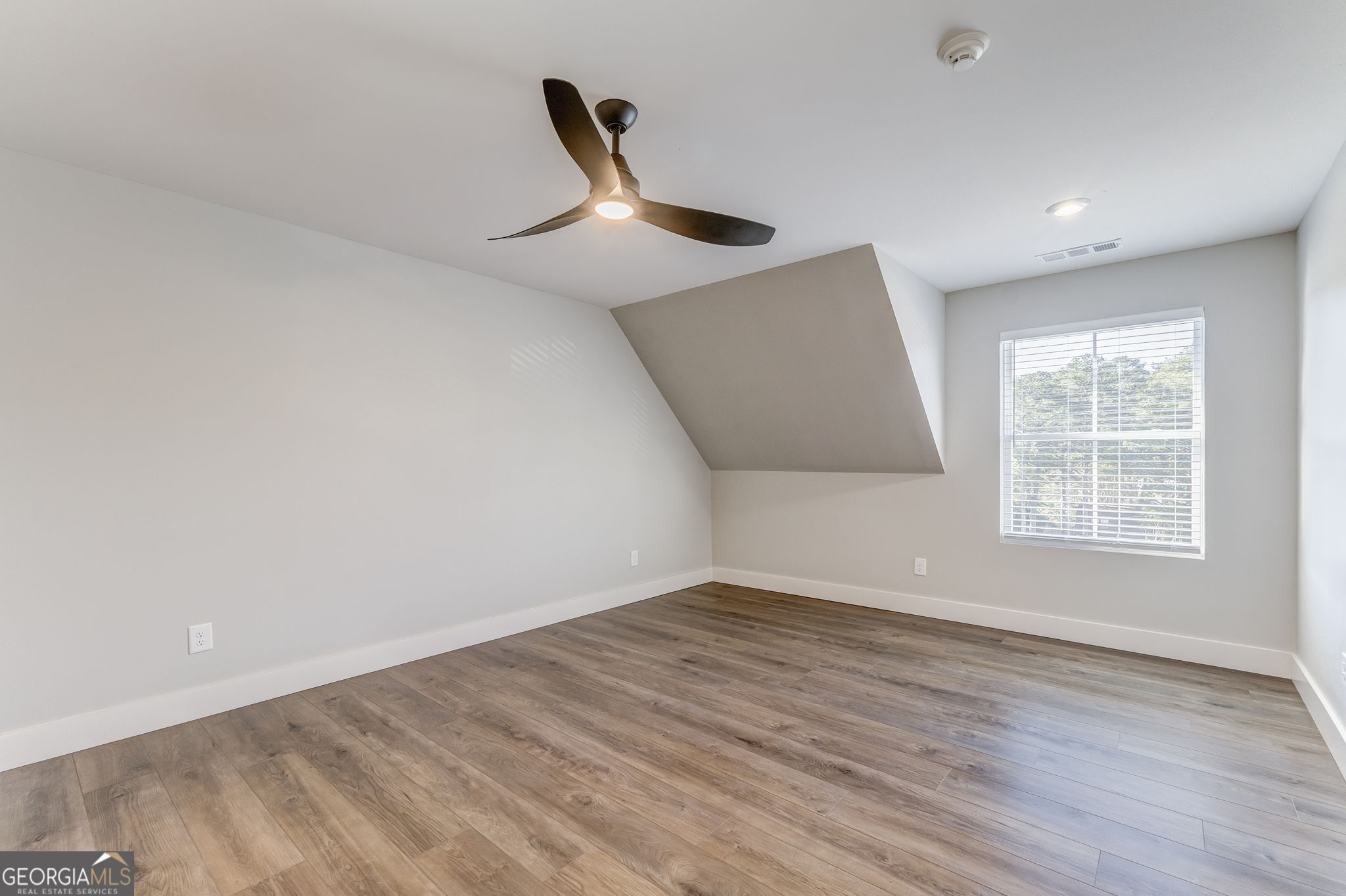 109 Chateau Drive Property Photo 51