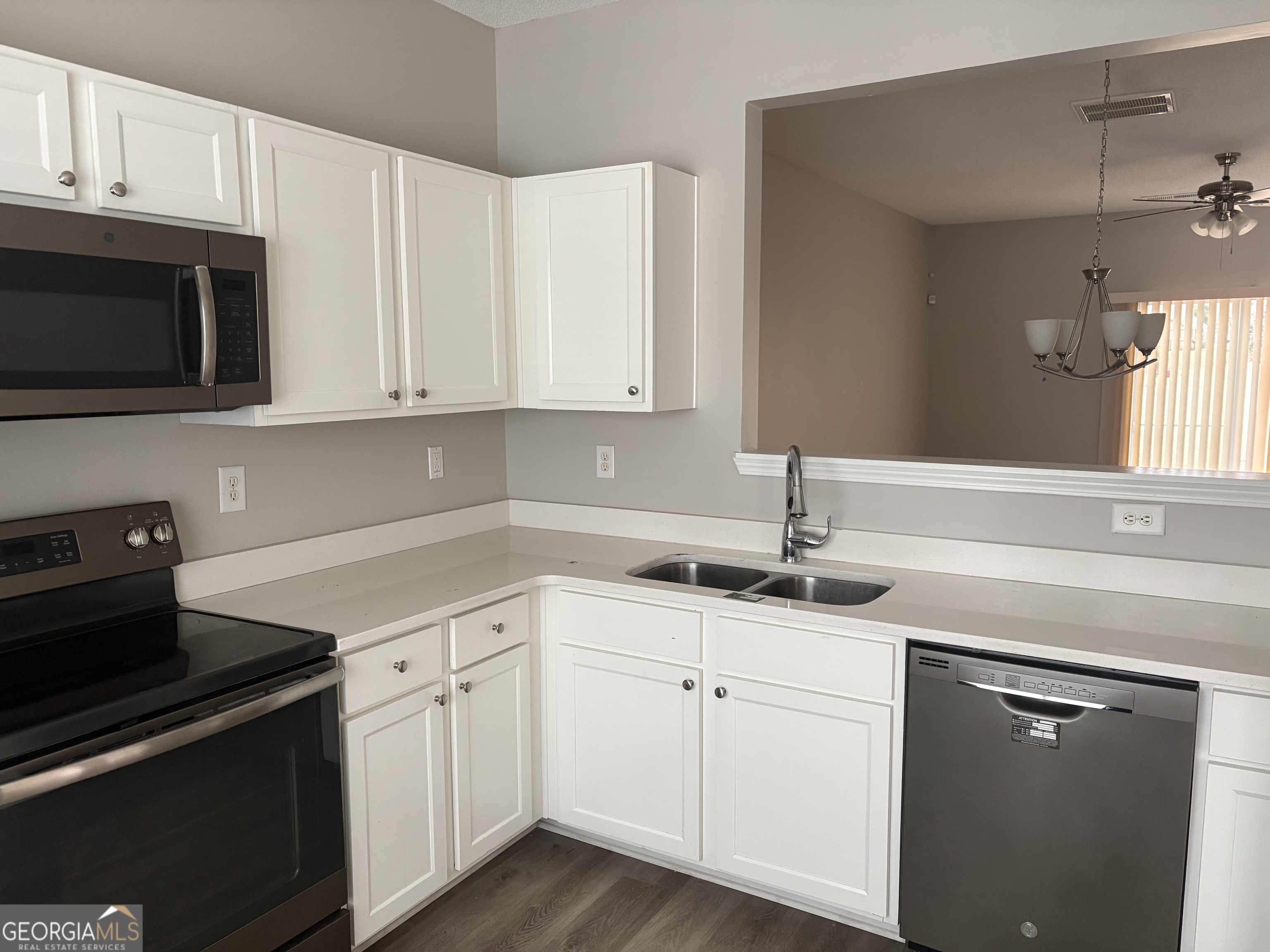 2325 Bigwood Trail Property Photo 5