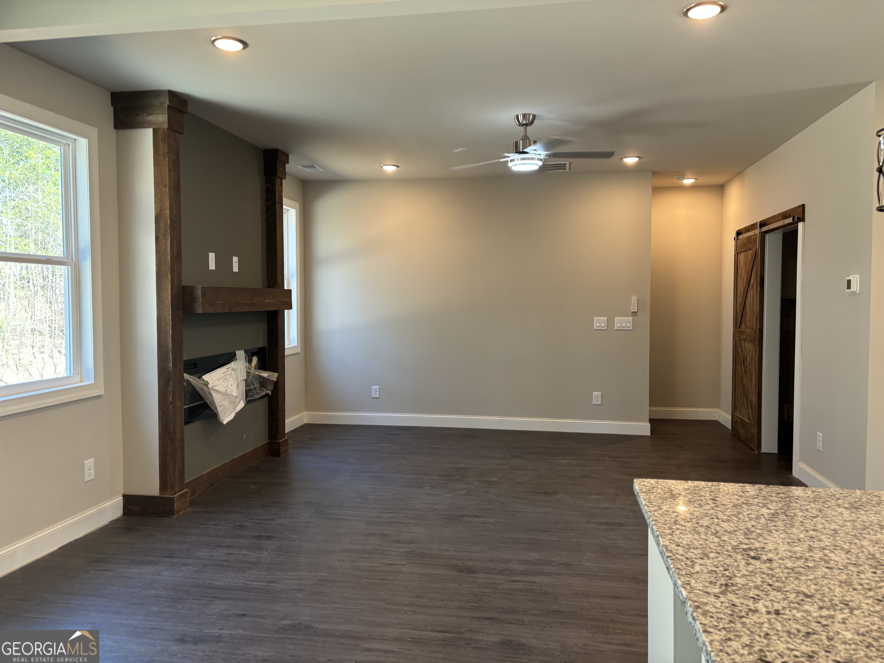 16 Hadrian Ridge Drive Sw Property Photo 20