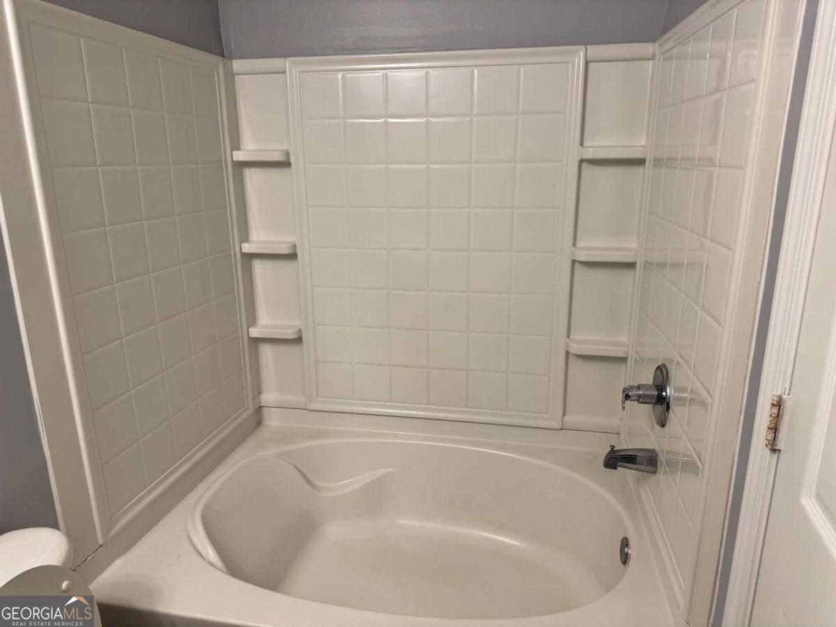 1754 Grove Way Property Photo 17