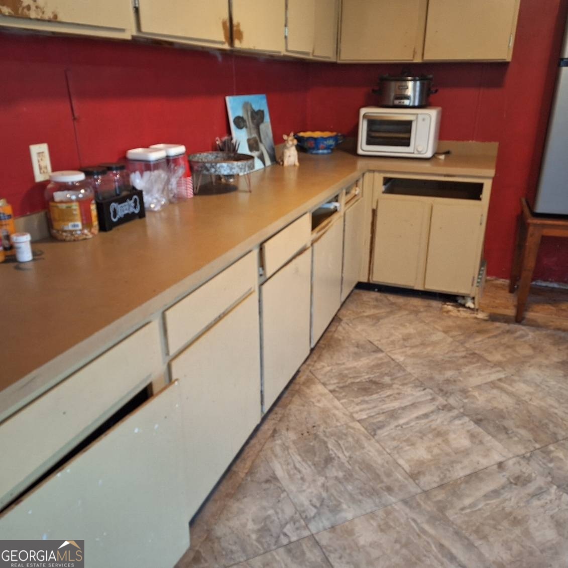680 Natures Trail Property Photo 5