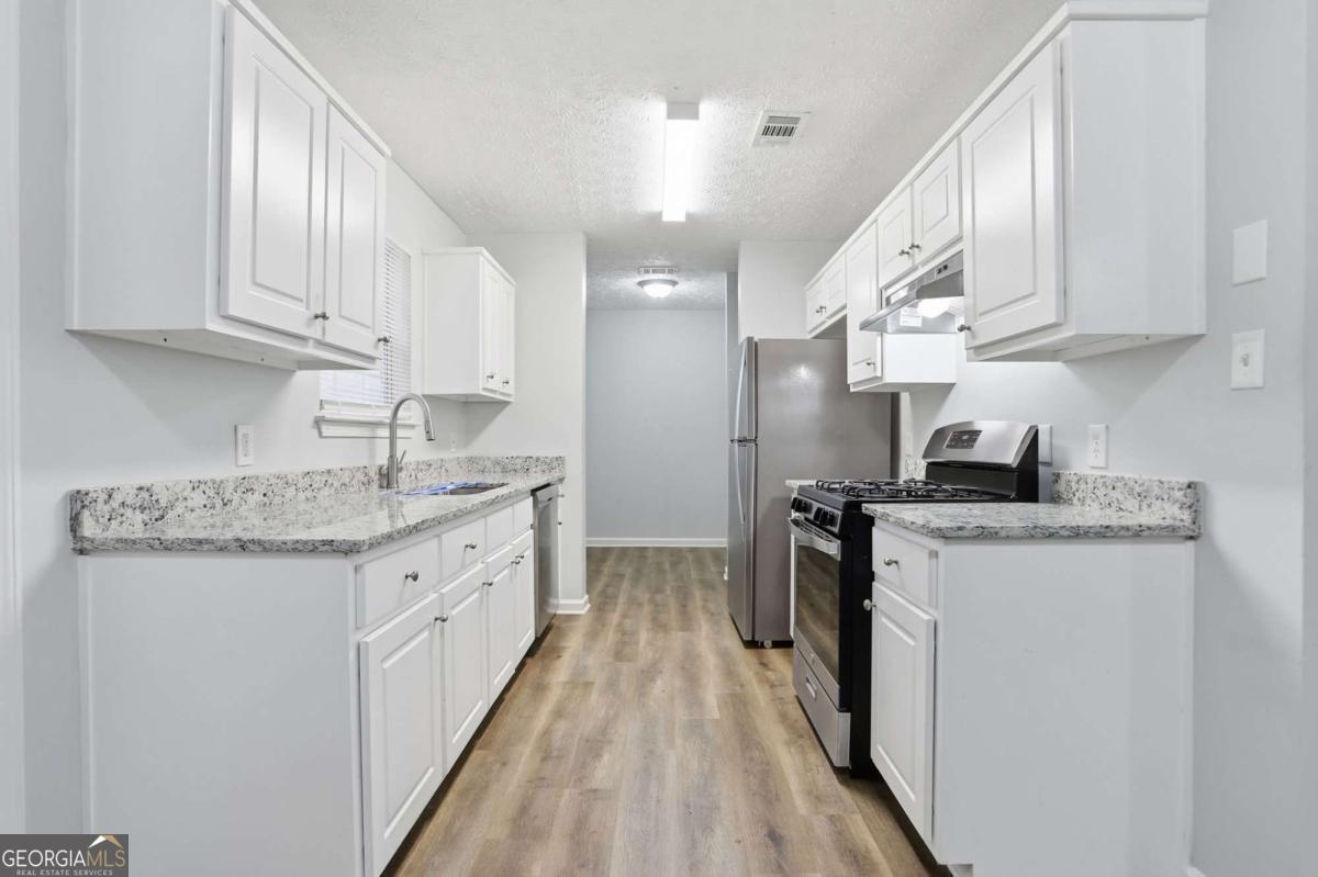 11066 Shannon Circle Property Photo 5