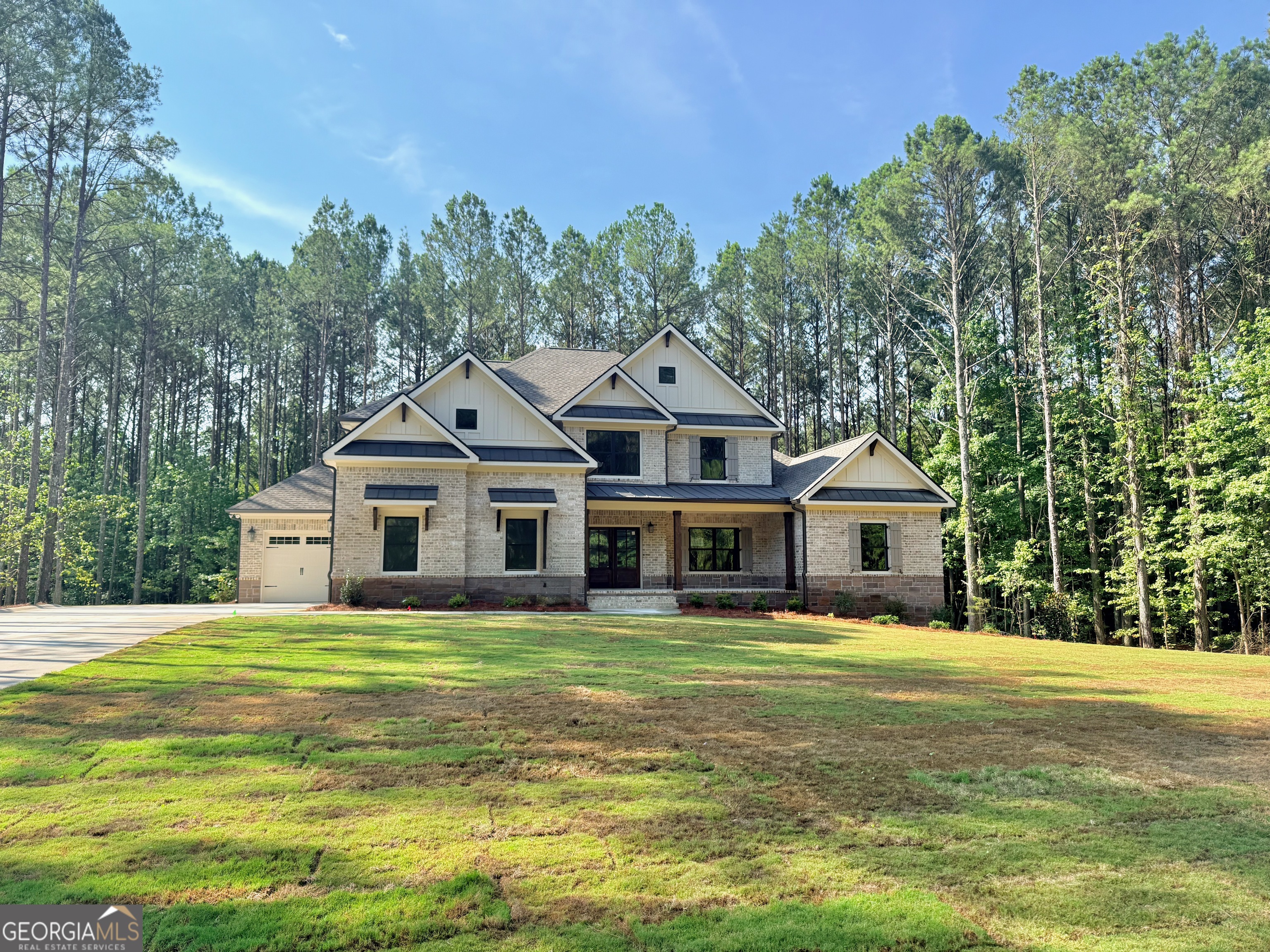 615 Shepherds Crossing Property Photo 1