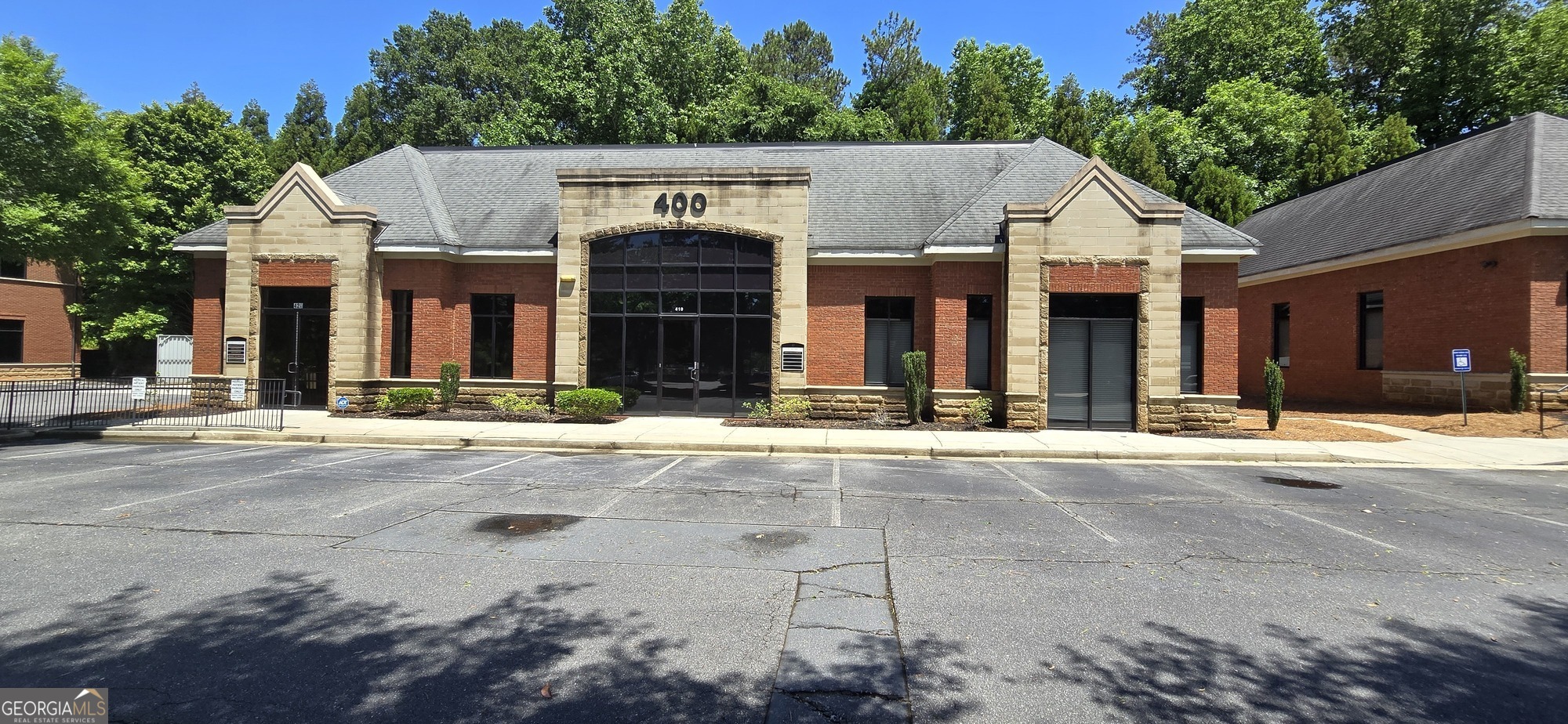 10475 Medlock Bridge Road # 900 Property Photo 8