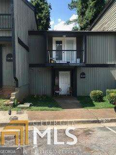 6020 Regent Manor Property Photo 1