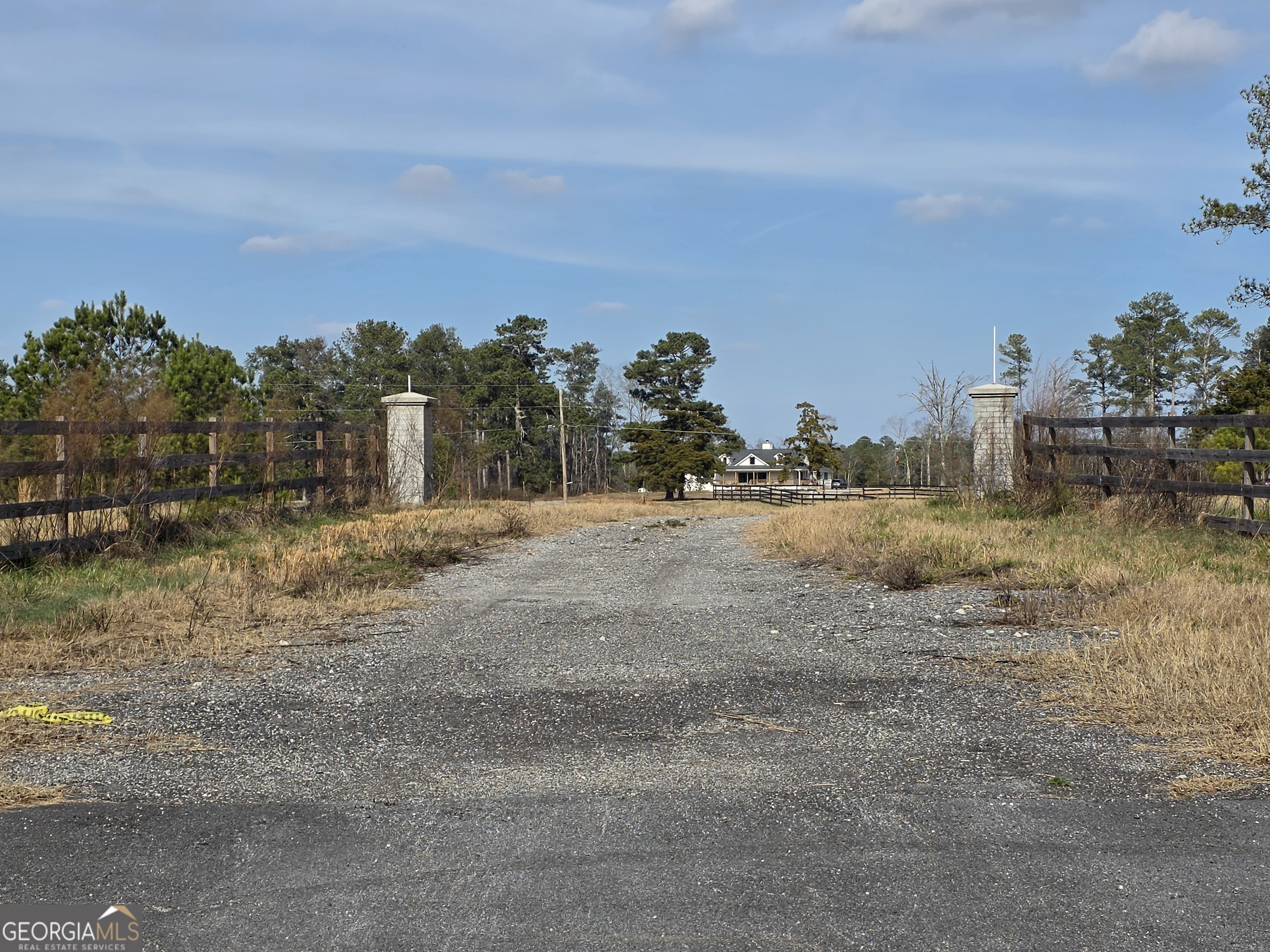 4935 Old Hwy 138 Property Photo 3