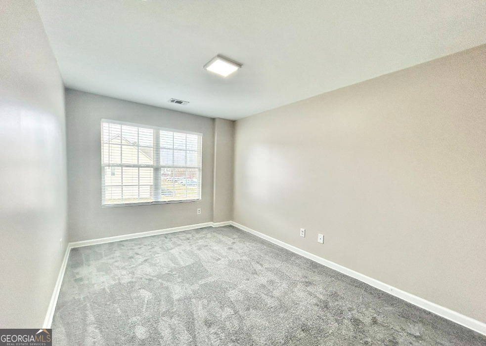 1026 Wheel House Lane # H Property Photo 12