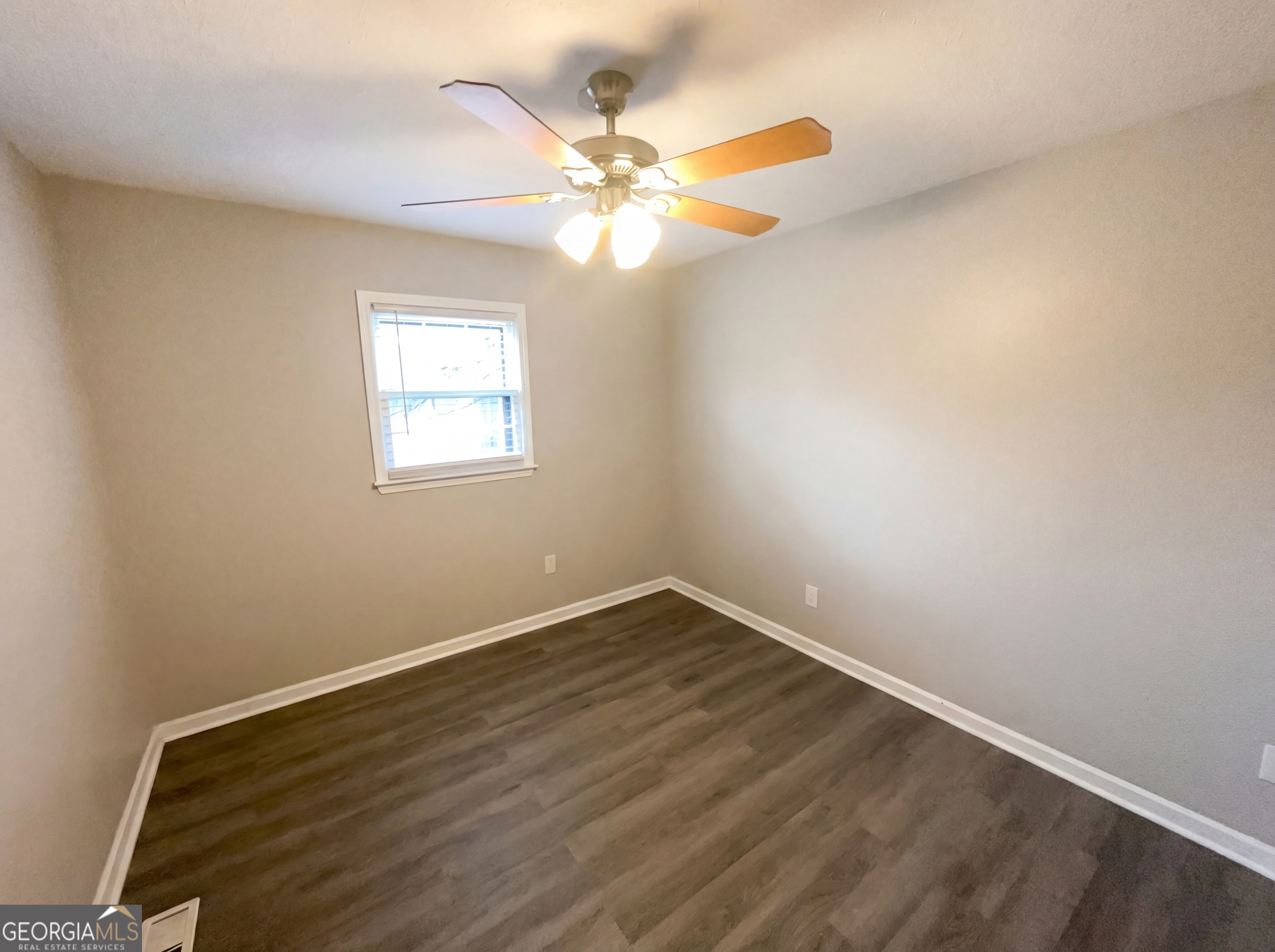 10 King Drive Property Photo 13
