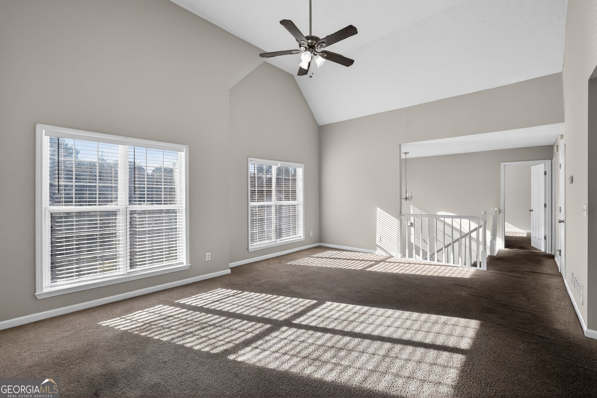 6820 Yorkdale Court Property Photo 12