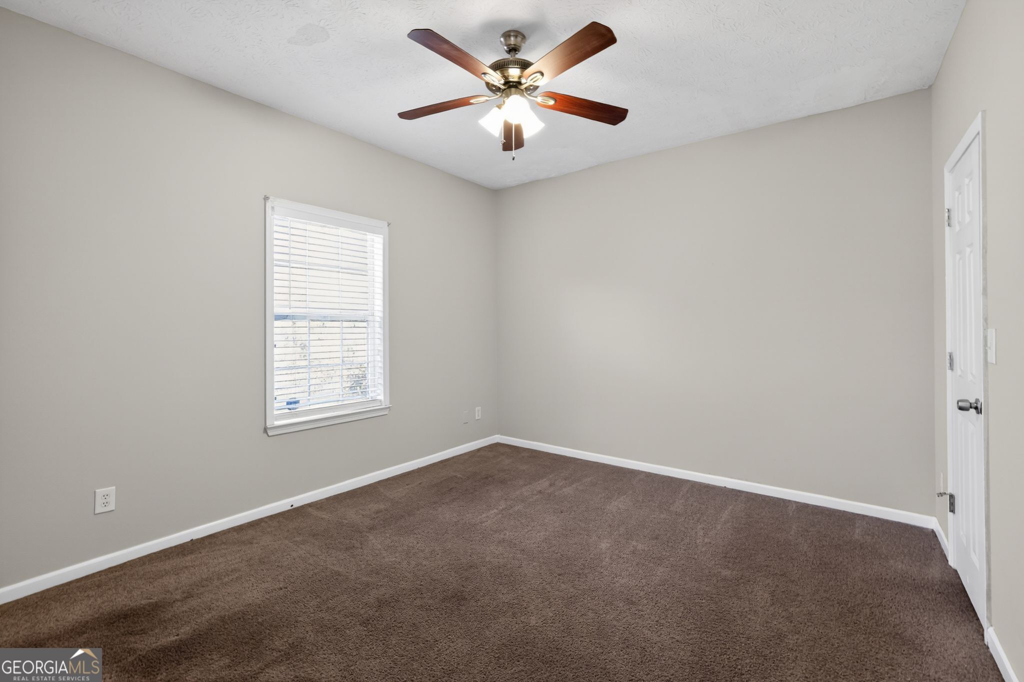6820 Yorkdale Court Property Photo 23