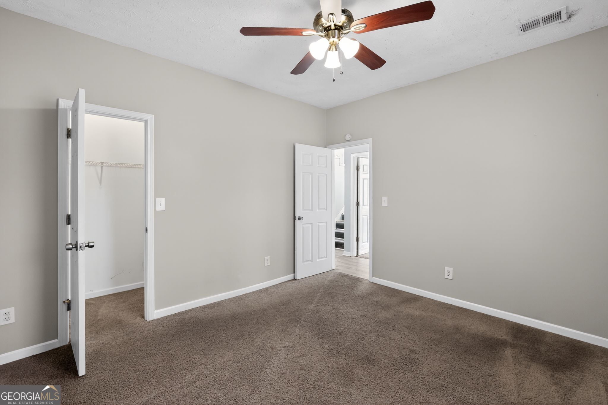 6820 Yorkdale Court Property Photo 24