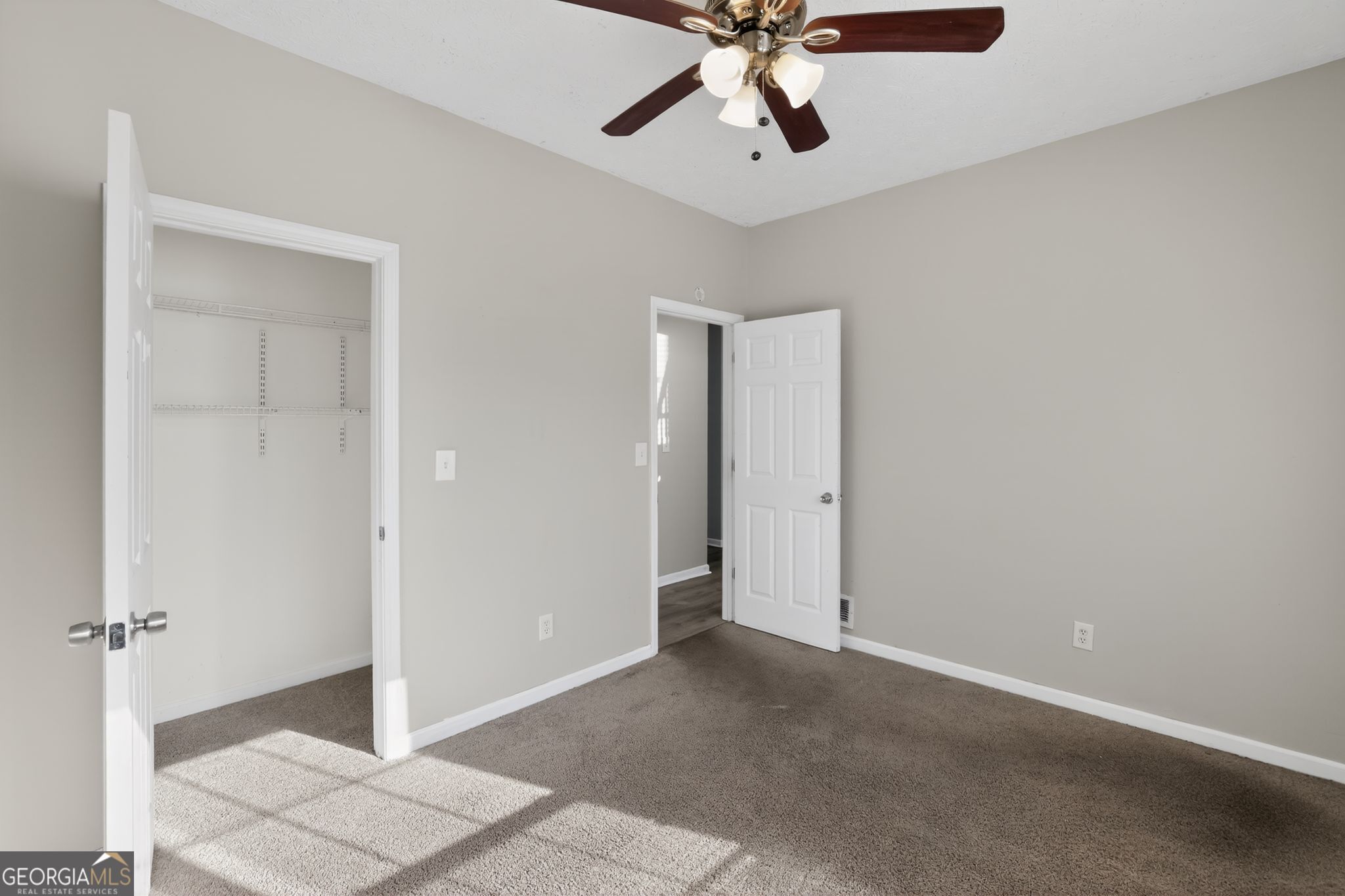 6820 Yorkdale Court Property Photo 25