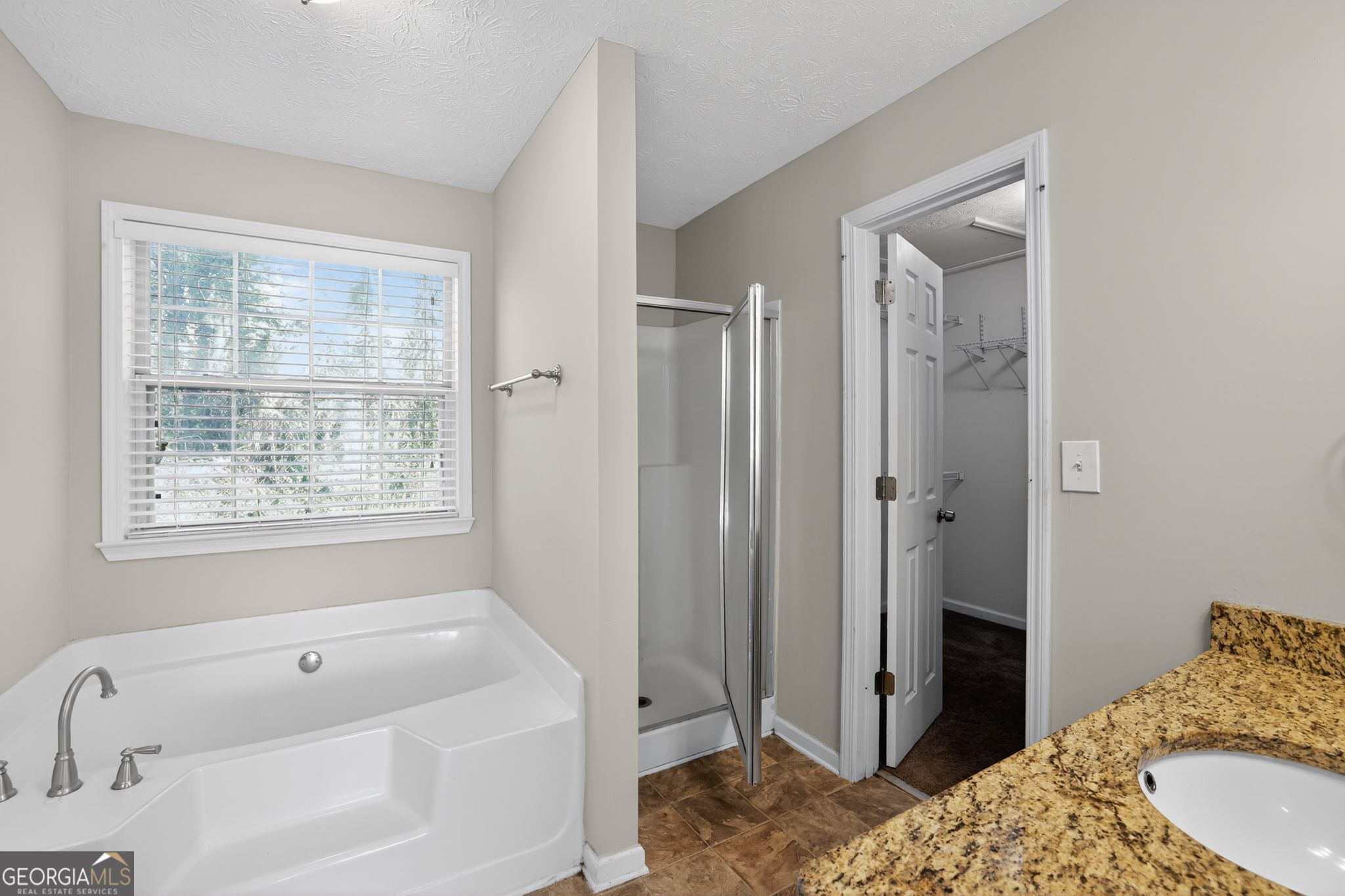 6820 Yorkdale Court Property Photo 27