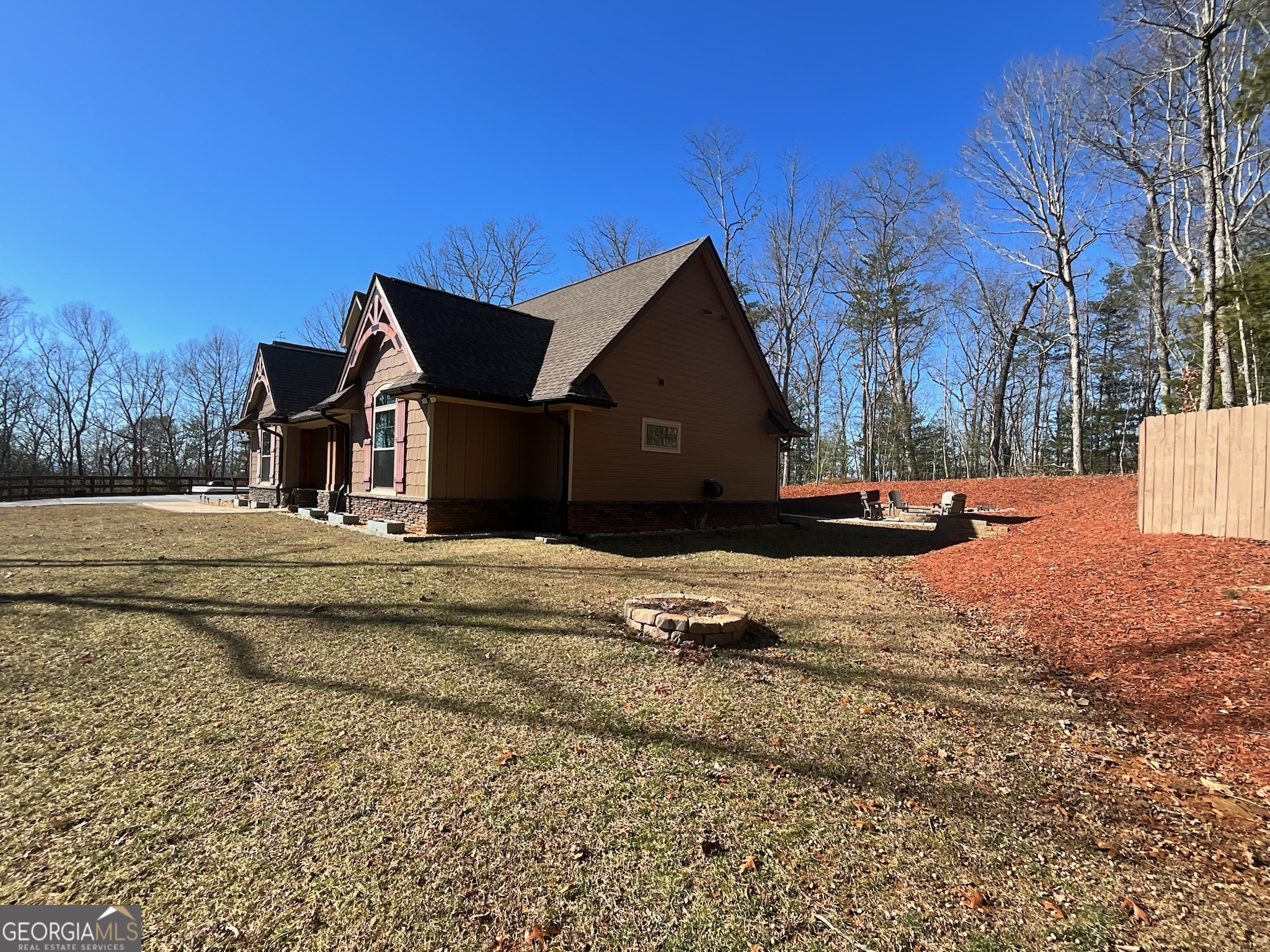 3331 Gumlog Road Property Photo 5