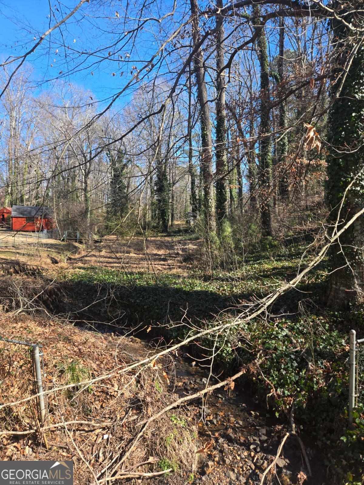 5674 Woodland Drive Property Photo 8