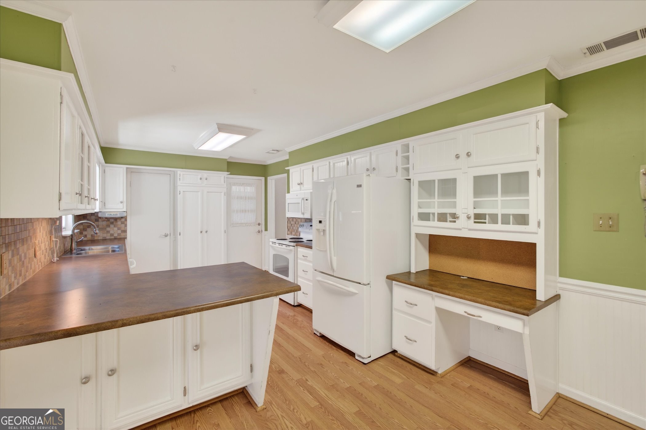 144 Lewis Drive Property Photo 11