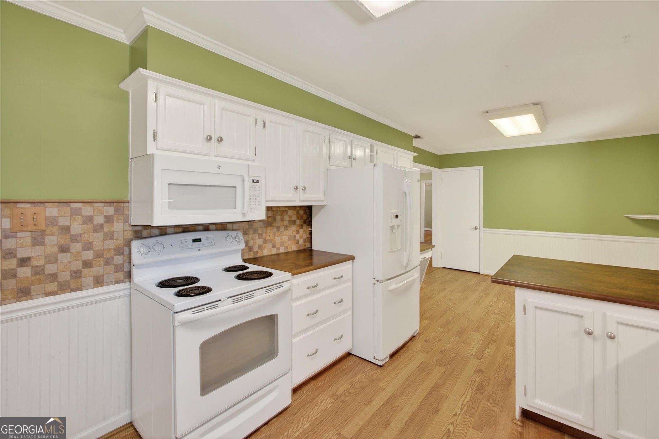 144 Lewis Drive Property Photo 13