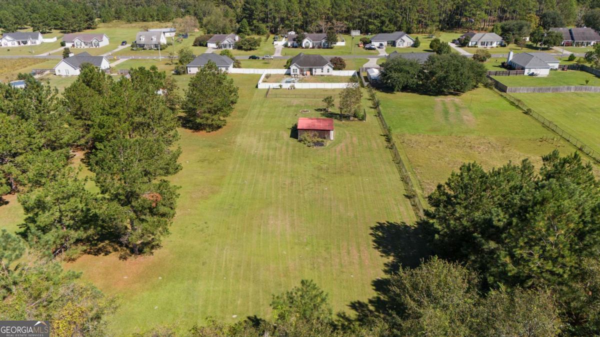 116 Summer Wind Place Property Photo 3