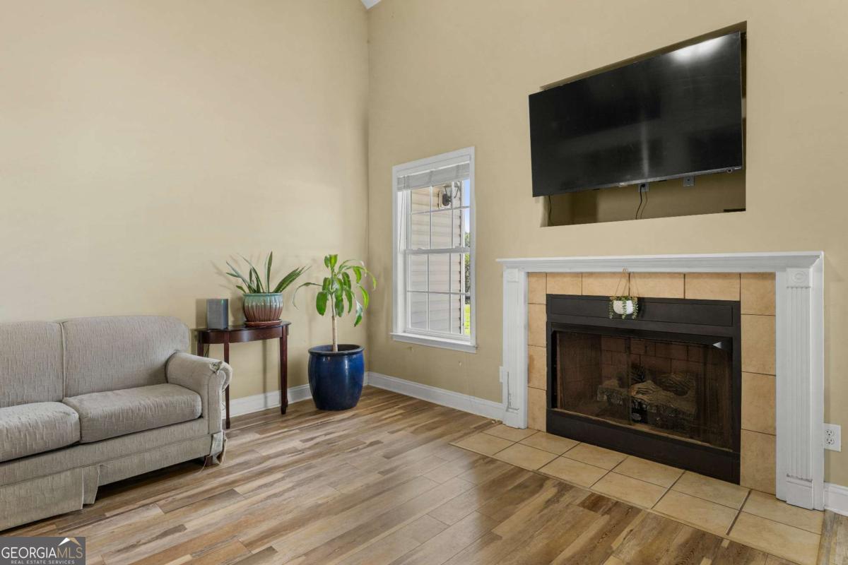 116 Summer Wind Place Property Photo 6