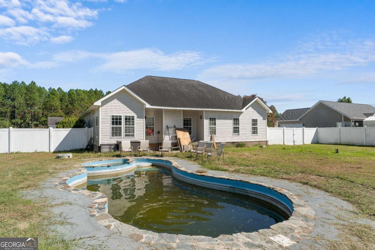 116 Summer Wind Place Property Photo 17