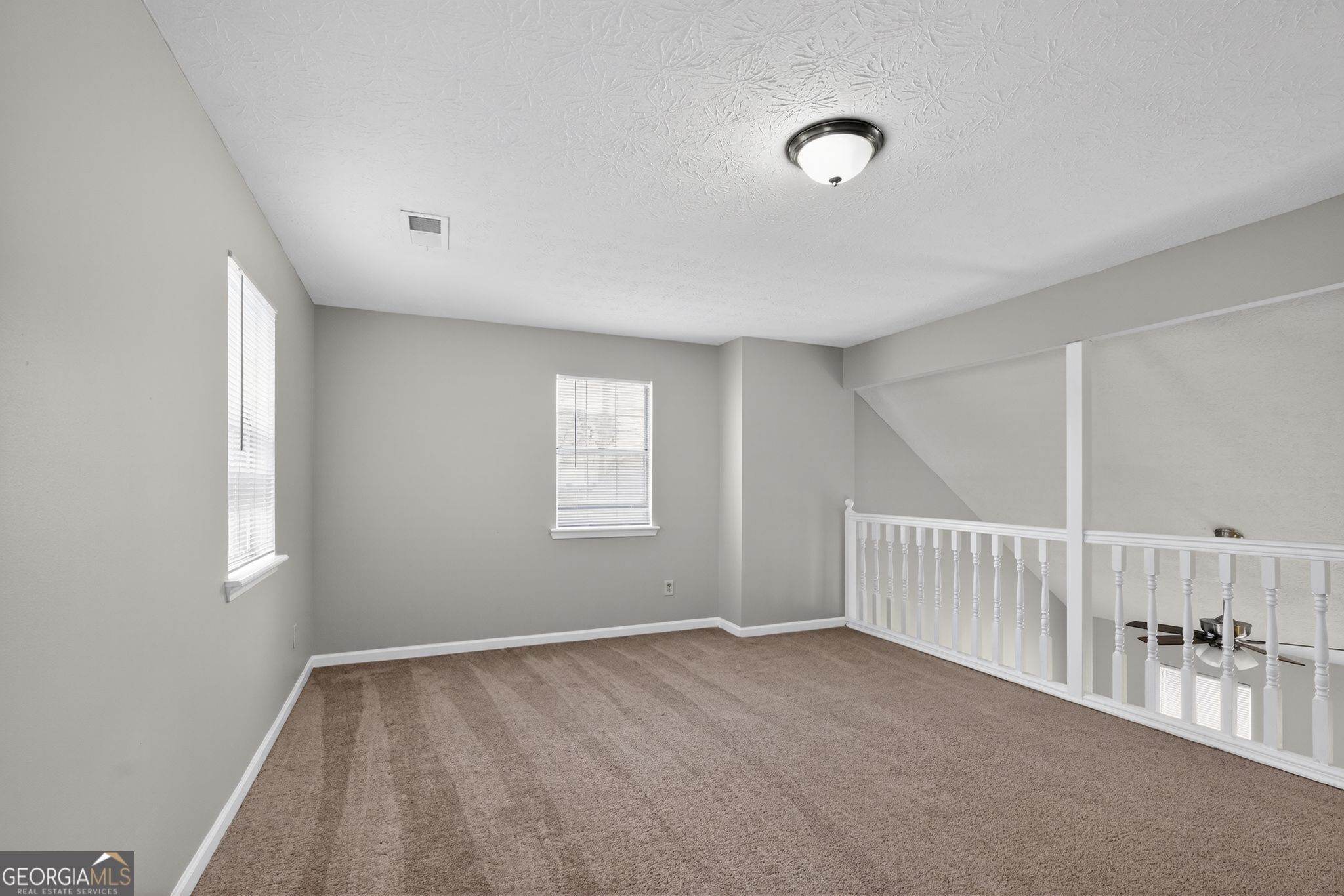 5207 Oaktree Court Property Photo 21