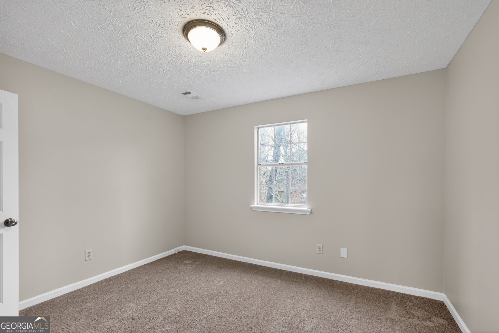 5207 Oaktree Court Property Photo 23
