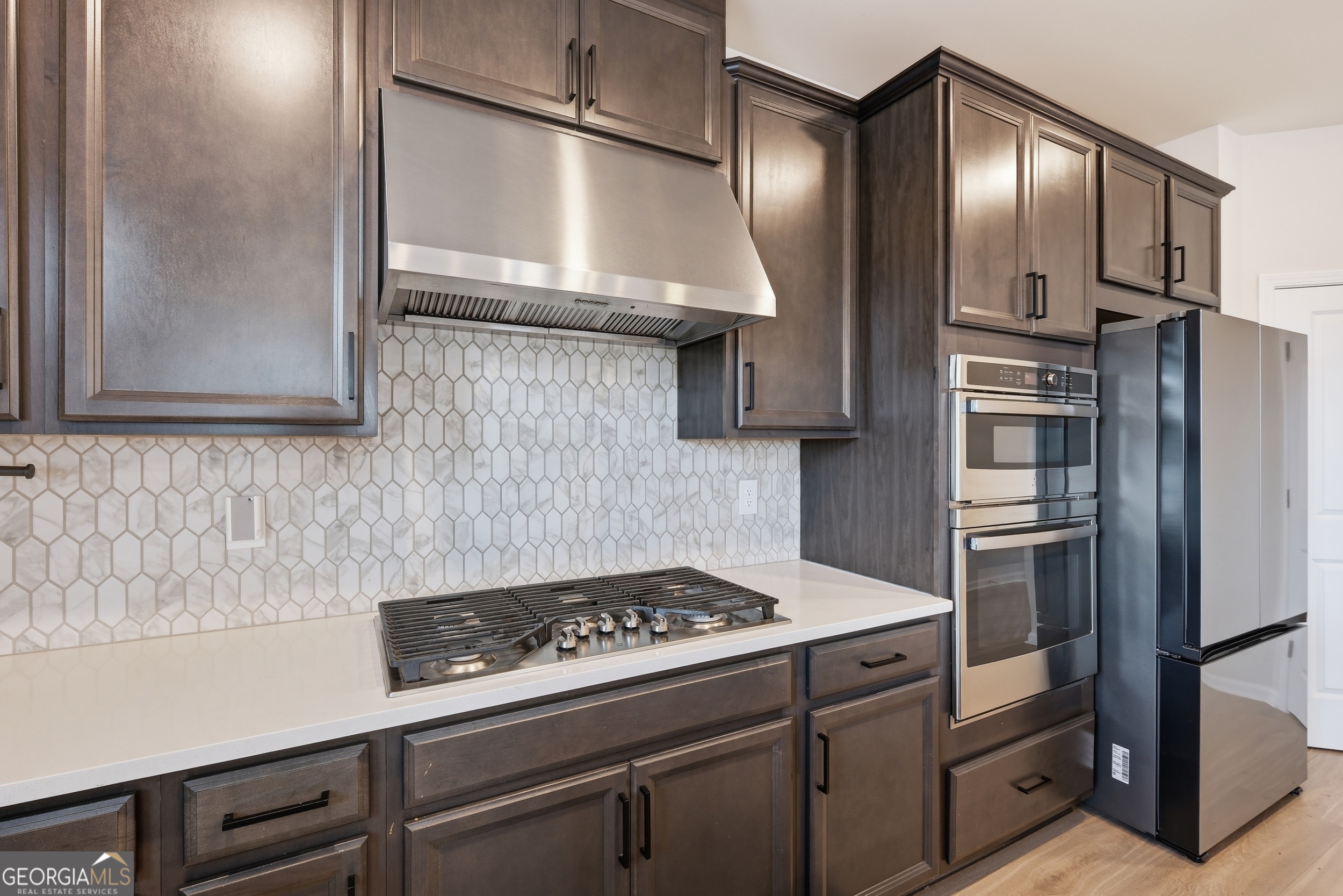 8820 Shipton Circle Property Photo 12