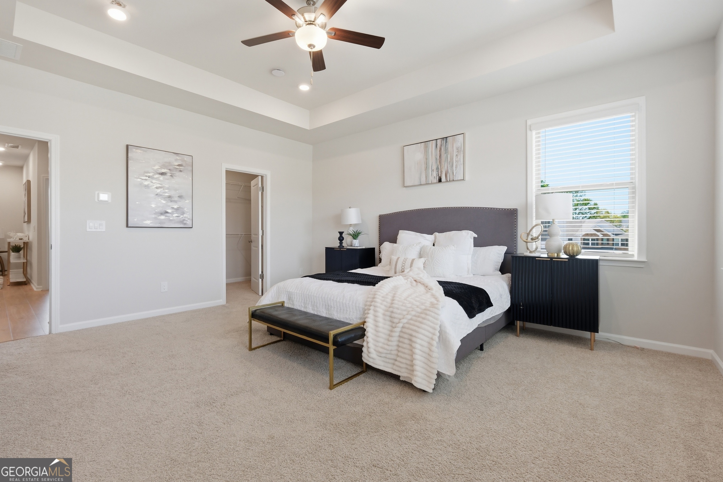 8820 Shipton Circle Property Photo 13
