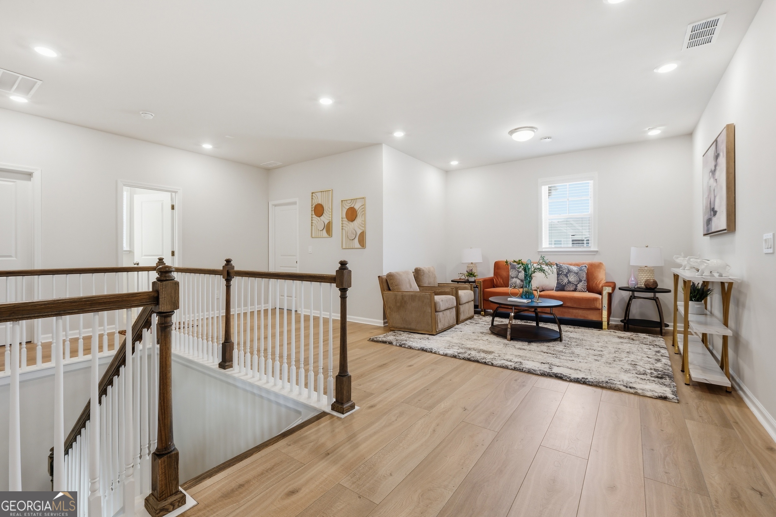 8820 Shipton Circle Property Photo 24